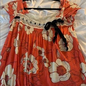 Anthropologie floral shirt